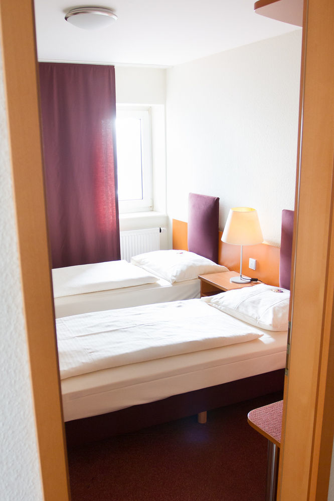Hotel Am Rhein Wesseling